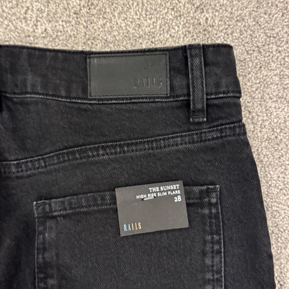 Rails The Sunset High Rise Slim Flare Jeans Black Size 28 NWT - Picture 6 of 12